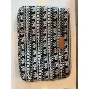 Padded Laptop Sleeve Case Star‎ Elephants Black And Ivory